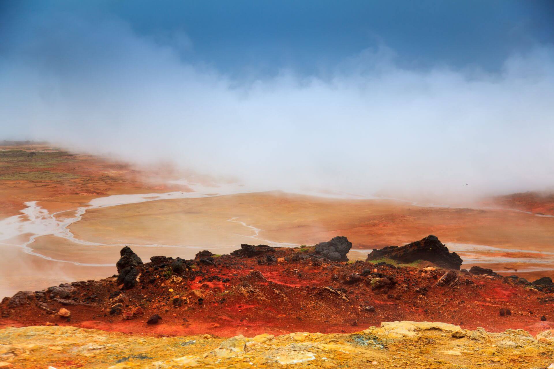 How to Explore the Reykjanes Peninsula in 24 Hours by Car